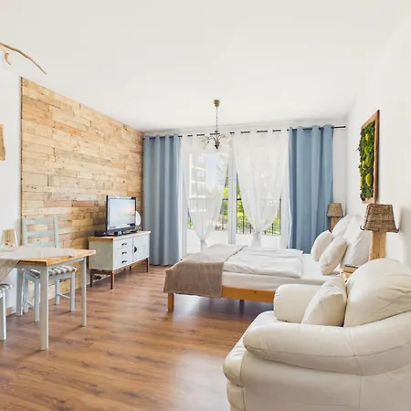 Nova Baltica Wood & Sea With Parking By Solarento Apartman *